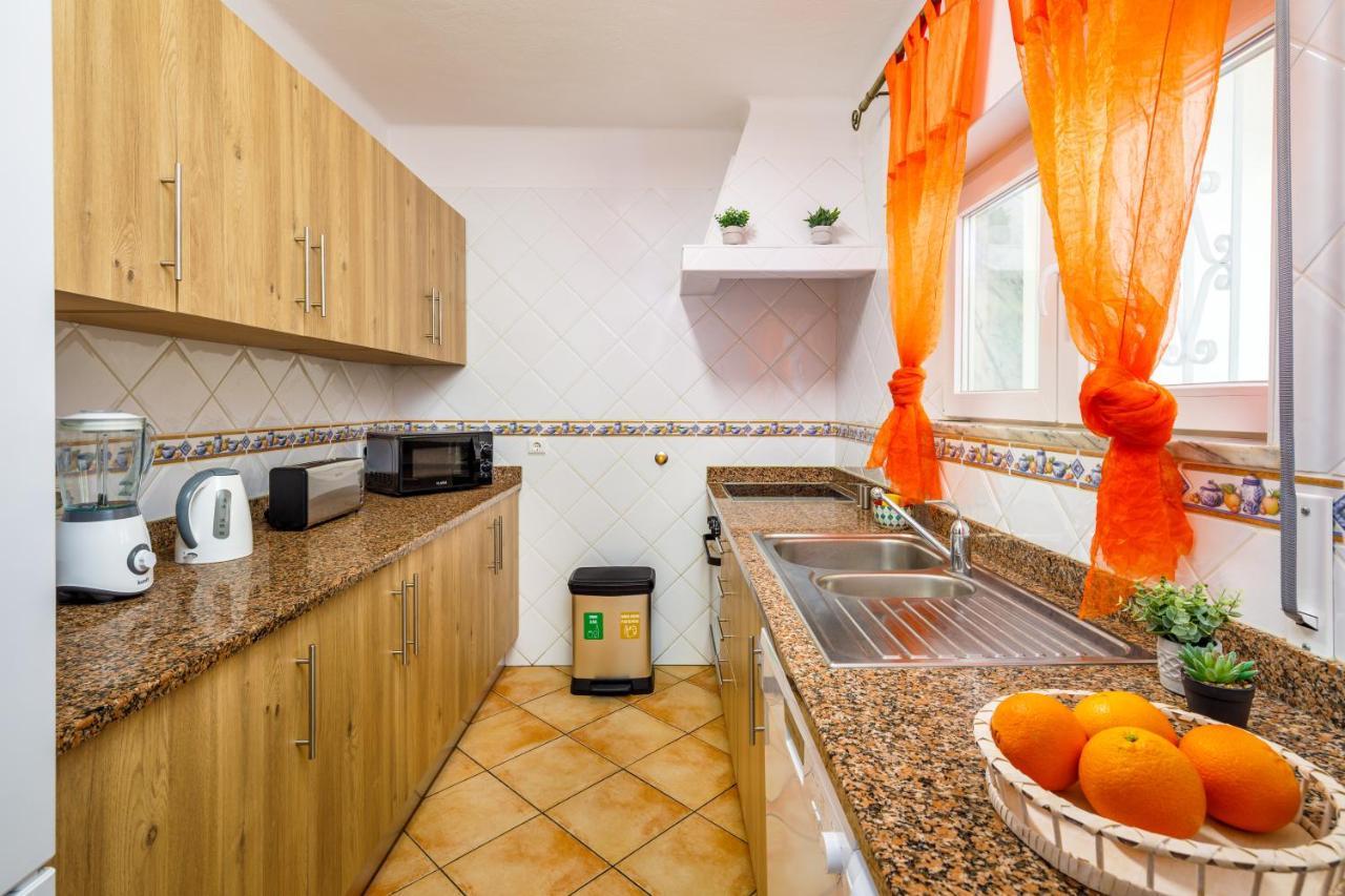 Villa Nobre By The Portuguese Butler Albufeira Exterior foto